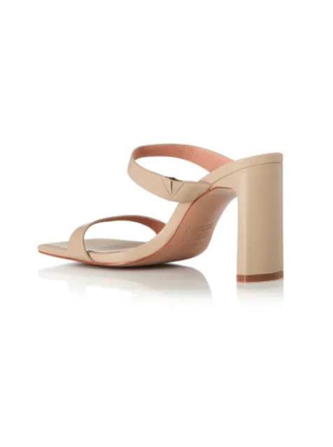 Alias Mae Cassie Heel in Natural