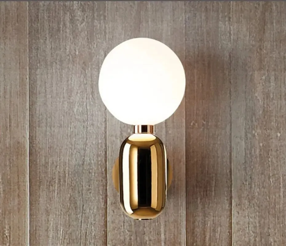 Thort Modern Style Luxury Black/Gold Metal Sconces